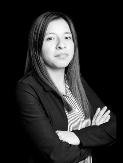 43. Claudia Hernandez Hernandez-Photoroom